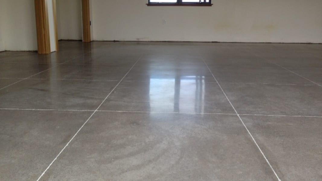 Polished Concrete Garage - Treadwell